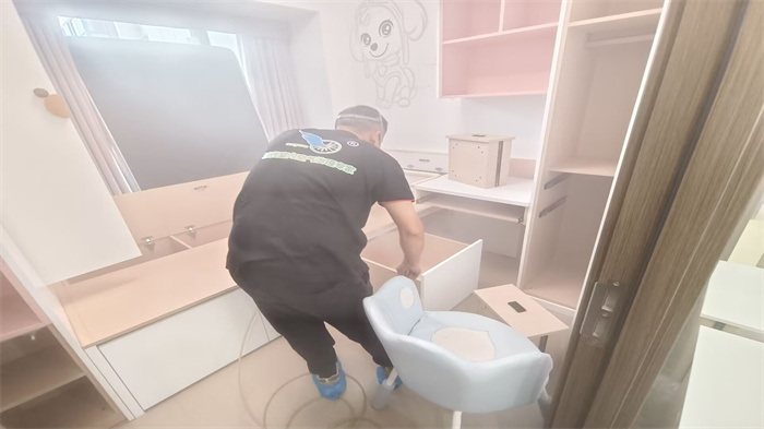 ������װ�޳���ȩ